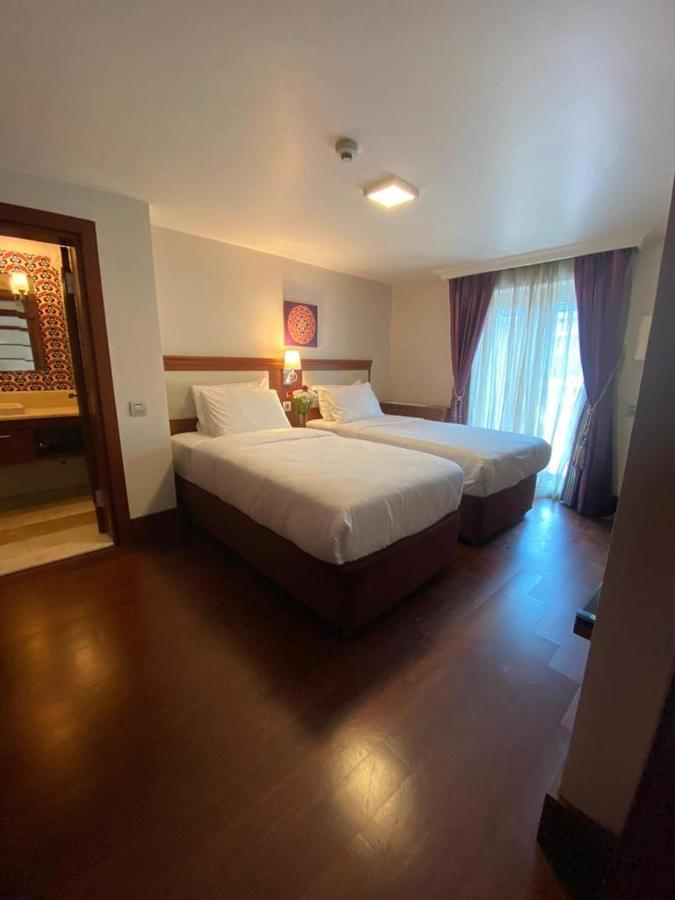 Dareyn Hotel Istanboel Buitenkant foto