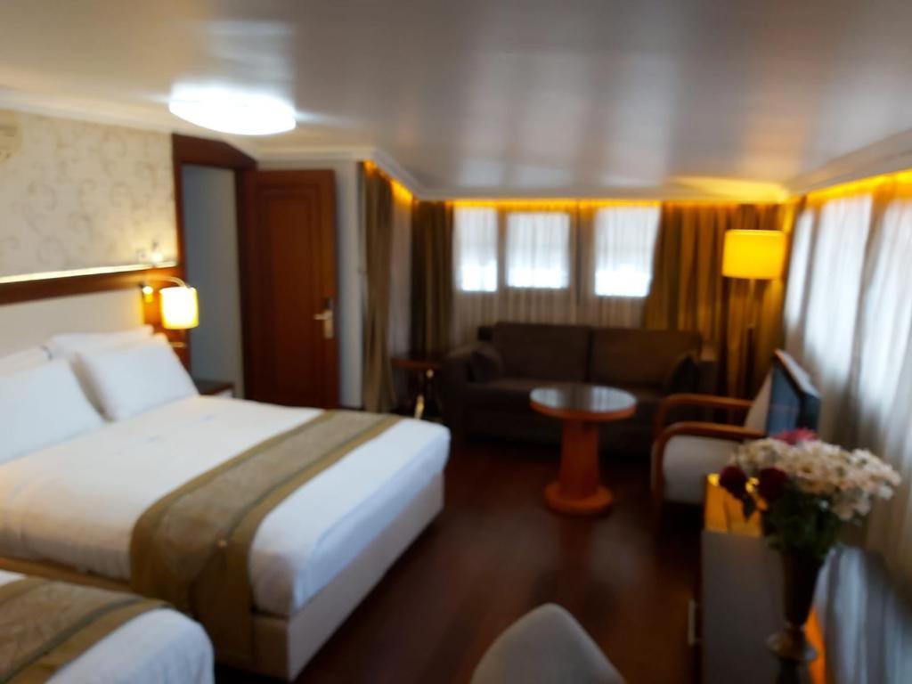 Dareyn Hotel Istanboel Buitenkant foto